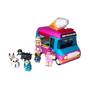 Roblox Adopt Me Ice Cream Truck + Pets Bundle - Lights/Music - Bee/Unicorn/Snowm